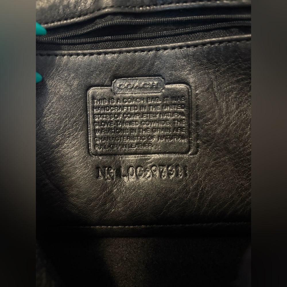 Coach vintage Day Pack in Black glovetanned leather- (USA) - Picture 5 of 16